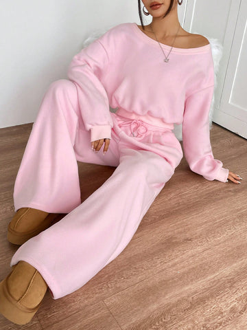 Women's Solid Color Asymmetrical Collar Long Sleeve Cropped Sweatshirt And Wide Leg Pants Casual Suit Set, Autumn/Winter