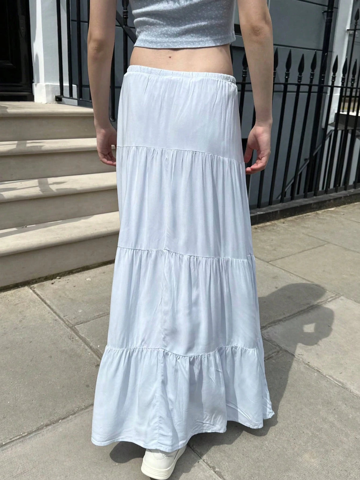 EZwear Women's Solid Color Elastic Waist Layered Ruffle Hem Skirt