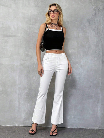 EZwear Women's Solid Color Pocket Detail Minimalist Casual Flare Pants