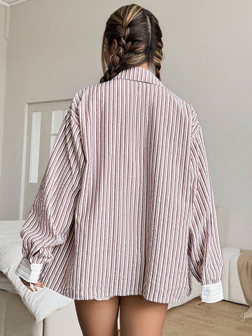 EZwear Women's Spring And Autumn Loose Raglan Sleeve Striped Pocket Shirt