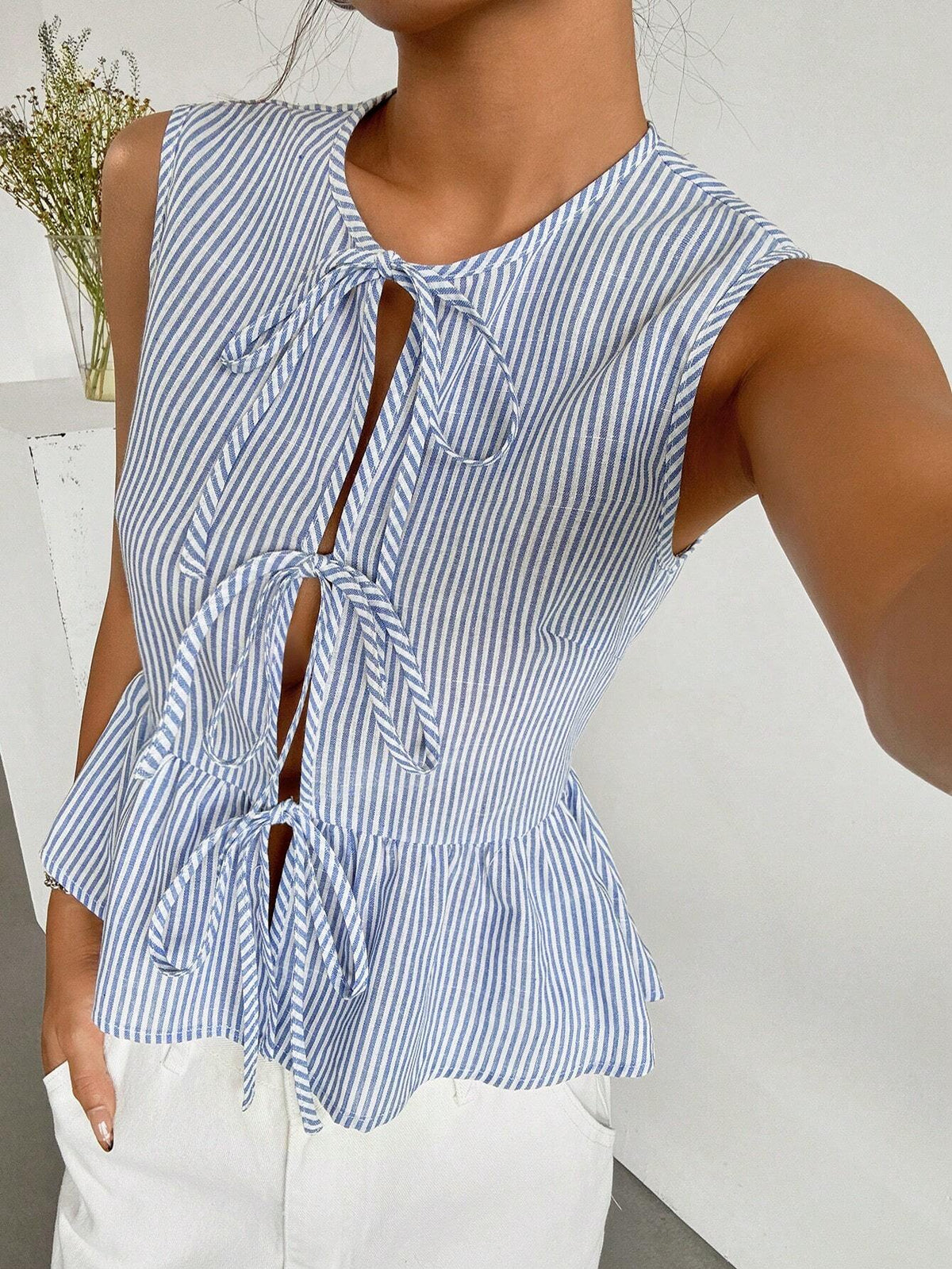 EZwear Women's Striped Printed Sleeveless Simple Daily Shirt