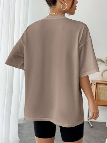 EZwear Women's Summer Casual Fit Casual T-Shirt With Round Neck, Slogan Oil Painting Print And Drop Shoulder Sleeves, Graphic T-Shirt