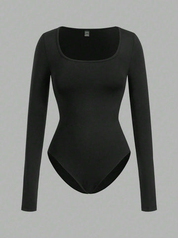 Women's Two-Piece Set - Casual Tight-Fitting Long-Sleeved Bodysuit With Square Collar