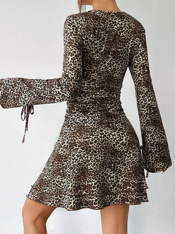 Women's V-Neck Short Sleeve Leopard Print Casual Mini Dress
