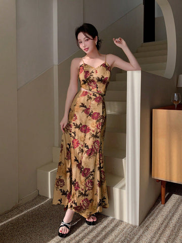 Women'S Chinese Style Retro Printed Asymmetrical Camisole Top With Fish Tail Hem & Slim Fit Midi Skirt 2pcs/Set