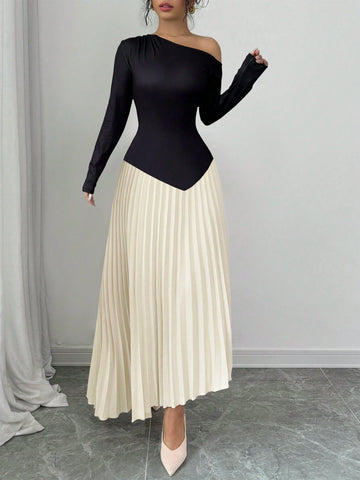 Slash Neck Patchwork Pleated Slim Fit Women's Dress