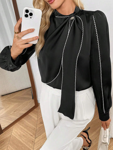 Women's Elegant Contrast Color Ruffle Trim Buttoned Long Sleeve Shirt