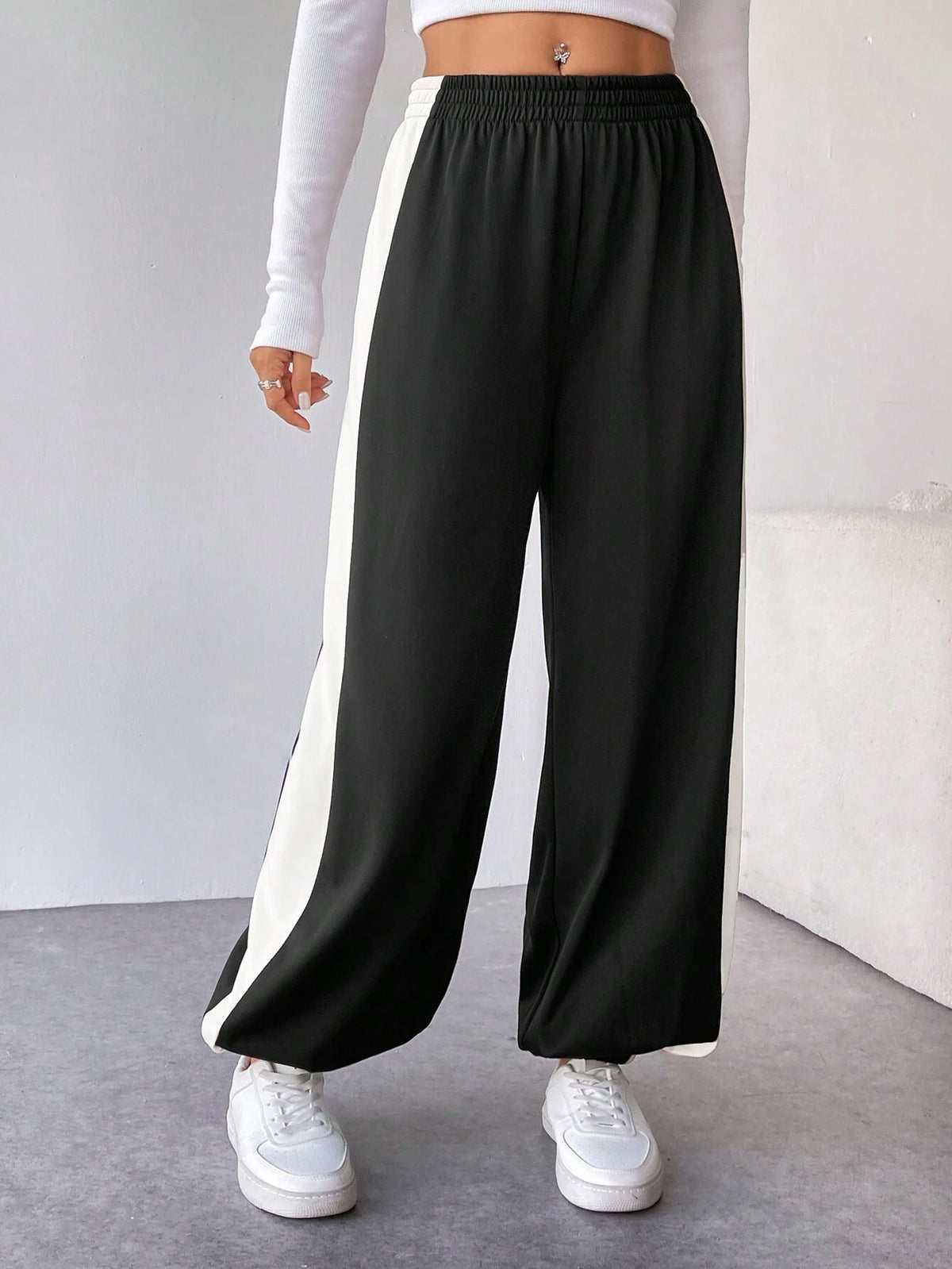 Essnce 1PC Women Casual Loose Fit Contrast Color Drawstring Waist Wide Leg Sweatpants