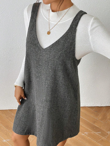 Casual Corduroy Suspender Dress, Sleeveless, Suitable For Autumn