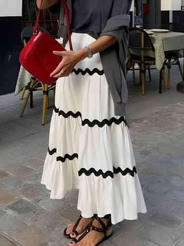 Essnce Color-Blocked Summer Leisure Skirt With Ruffle Hem