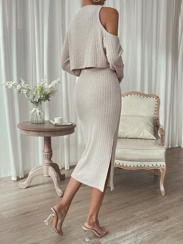 Cut Out Drop Shoulder Crop Tee & Split Thigh Skirt