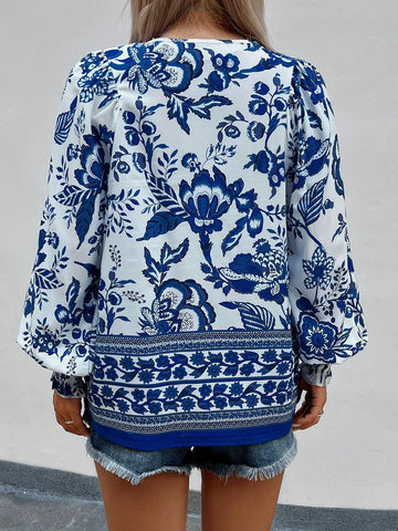 Essnce Fashionable Casual V-Neck Long Sleeve Scattered Ditsy Floral Placement Floral Shirt Top