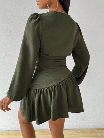 French V-Neck Pleated Waist Elegant A-Line Fashion Moss Green Long Sleeve Mini Short Dress