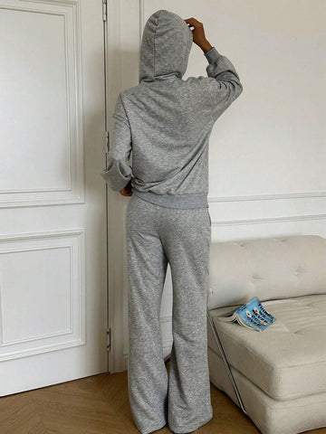 Gray Sweatshirt Suit, Cherry Print Sweatshirt Suit, Casual Sweatshirt Two-Piece Set, Women's Casual Loose Floral Gray Hooded Sweatshirt And Sweatpants Two-Piece Autumn And Winter Set