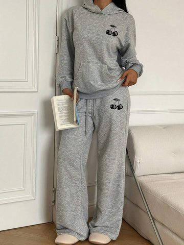 Gray Sweatshirt Suit, Cherry Print Sweatshirt Suit, Casual Sweatshirt Two-Piece Set, Women's Casual Loose Floral Gray Hooded Sweatshirt And Sweatpants Two-Piece Autumn And Winter Set