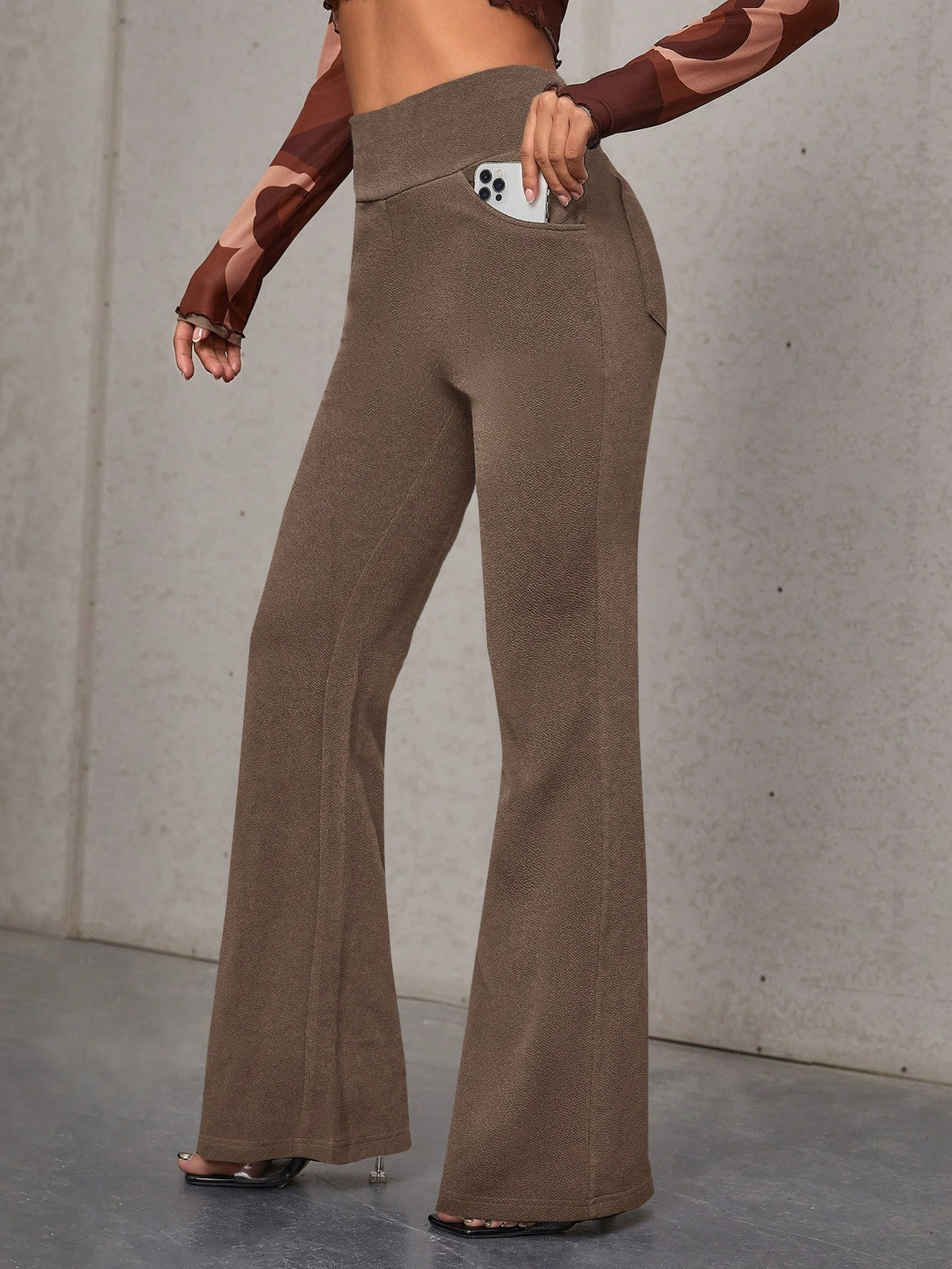 Essnce High Waist Flare Leg Pants