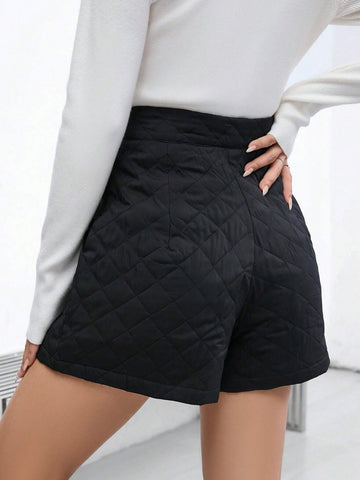 Essnce High Waist Slant Pocket Quilted Shorts