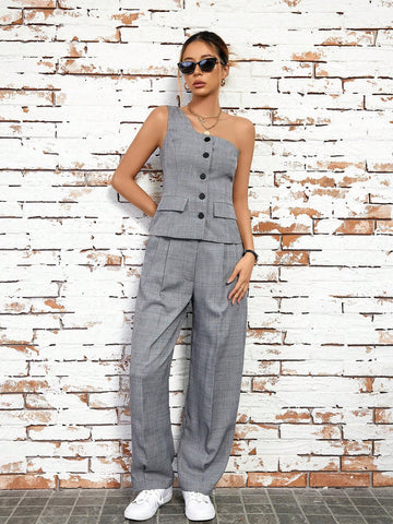Ladies' Monochrome Asymmetric Shoulder Top With No Sleeves And Pocketed Trousers Two-Piece Set