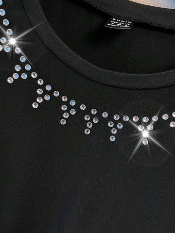 Ladies' Round Neck Short Sleeve Dress With Rhinestone Neckline