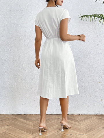 Ladies' Solid Color Simple V-Neck Dress