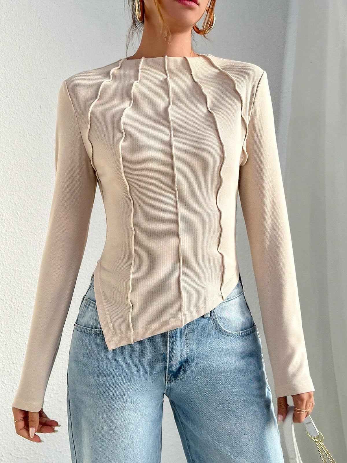 Essnce Mock Neck Seam Detail Split Hem Tee