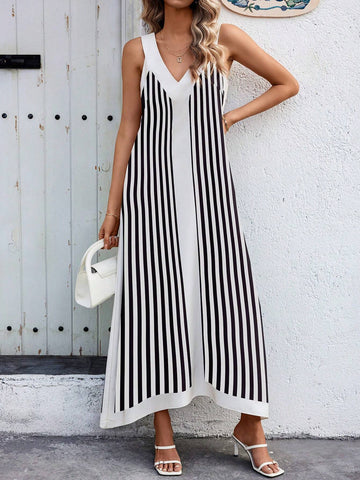 Random Printed V-Neck Sleeveless Casual Summer Dress
