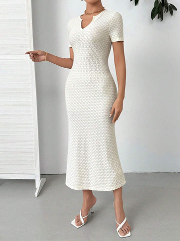 Short Sleeve Knitted Casual Dress With Plunging V-Neckline