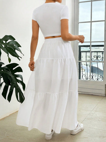 Essnce Solid Color Pleated Maxi Skirt