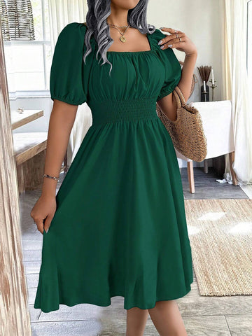 Spring/Summer Green Square Neckline Puff Sleeve Waist Cinched Women's Dress