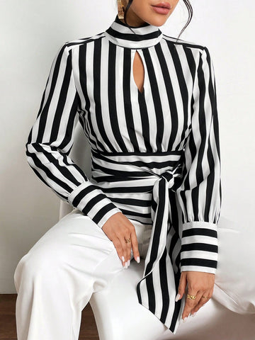 Striped Print Keyhole Neckline Knot Front Blouse