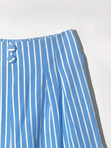 Essnce Summer Casual Striped Button Decorated Shorts