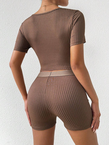 Tight Round Neck Short Sleeve And Shorts Ribbed Knit Set For Summer