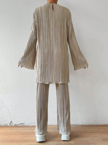 Women'S Bell Sleeve Top With Split Hem And Pants 2 Piece Set