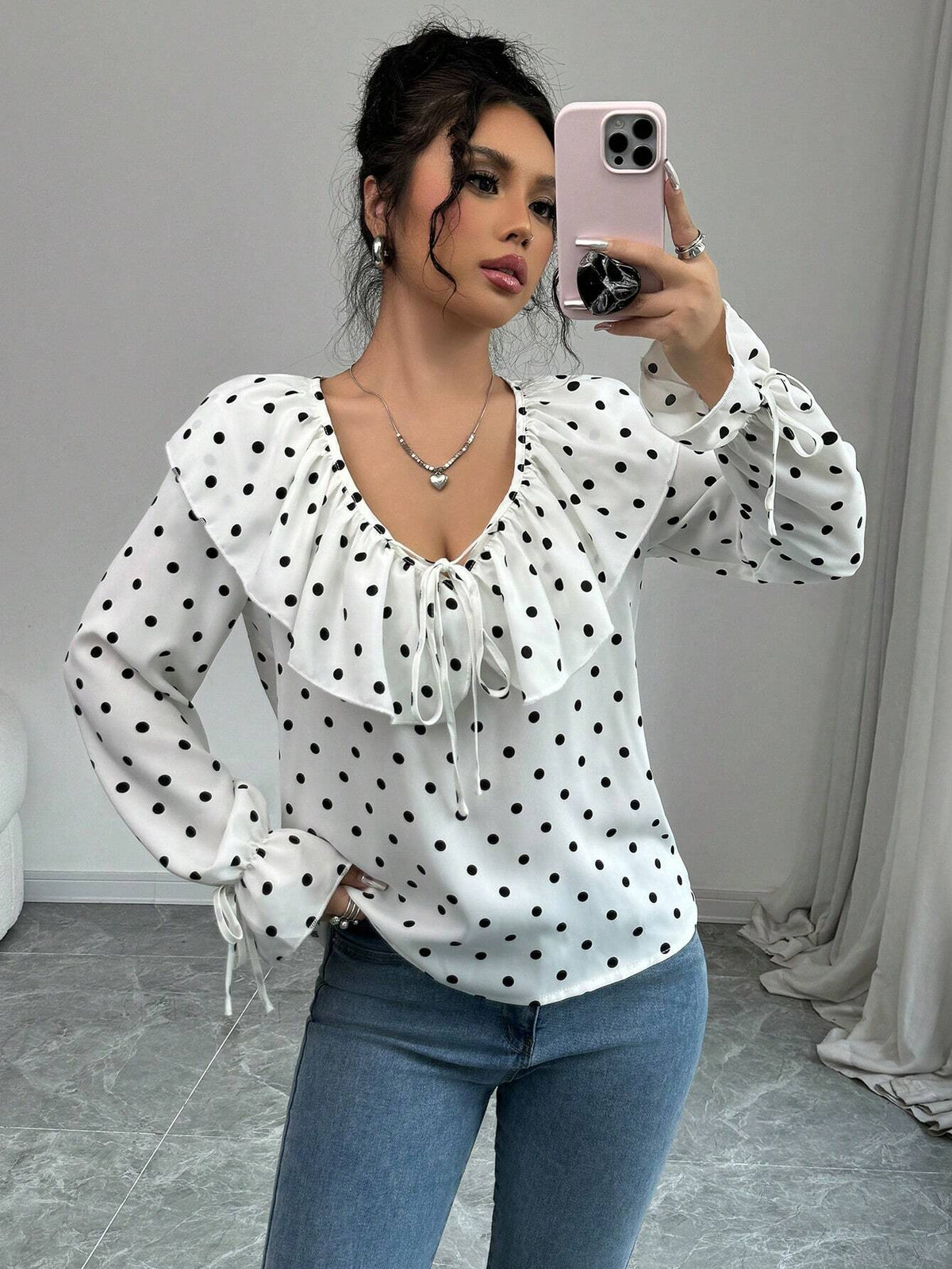 Essnce Women Front Tie Long Sleeve All-Over Print Simple Casual Top, Everyday Wear