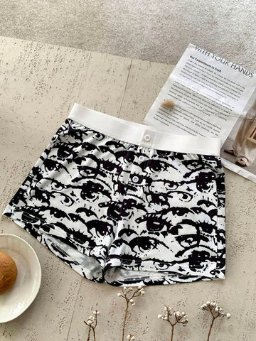 Essnce Women Solid Color Patchwork Front Button Casual Shorts