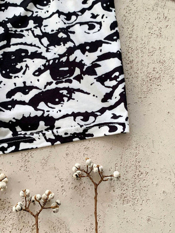 Essnce Women Solid Color Patchwork Front Button Casual Shorts