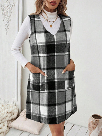 Women V-Neck Plaid Pattern Back Button Decor Suspender Midi Dress