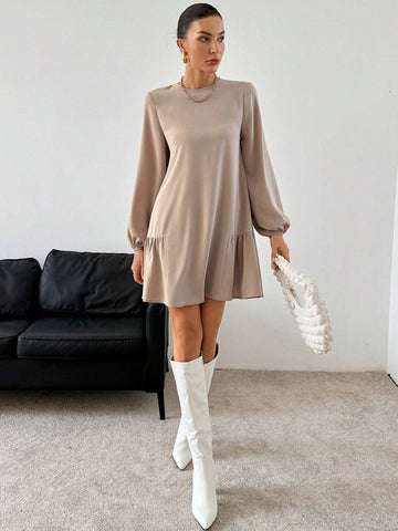 Women's Autumn And Winter Casual Loose Long-Sleeved Khaki Dress,Fall Short Dress,Fall Women Outfits,Office Wear,Work Women Dresses Round Neck Lantern Sleeve Ruffle Hem Fashionable Mini Dress Thanksgiving Dress Christmas Clothes