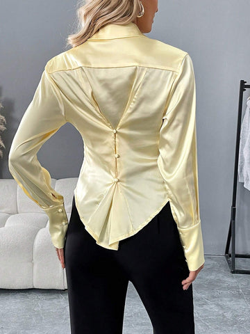 Essnce Women's Back Button Closure Slim Fit Accentuate Waistline Long Sleeve Smooth Silk Blouse