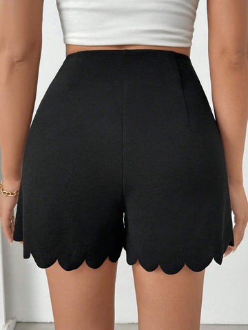 Essnce Women's Elastic Casual Shorts With Scallop Edge And A-Line Hem