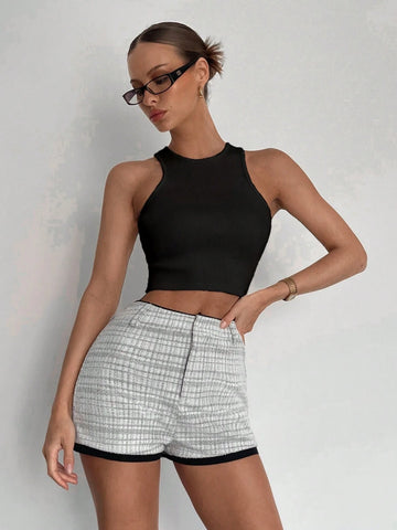 Essnce Women's Elegant Contrast Color Trim Tweed Shorts