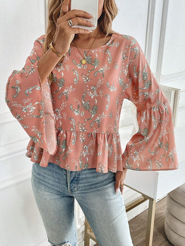 Essnce Women's Fashion 3/4 Bell Sleeve Blouse - Elegant Design