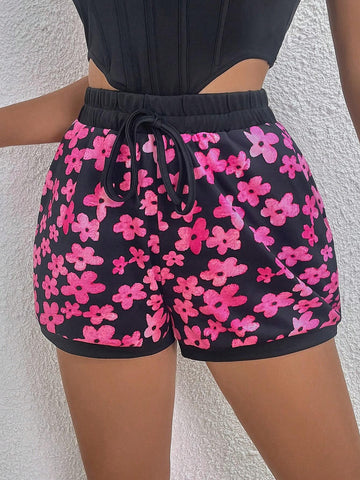 Essnce Women's Floral Print Loose Shorts With Vacation Style