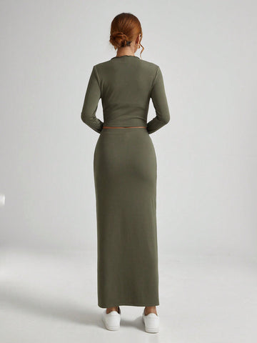 Women's Green Lace-collar Letter Print Top And Skirt Two-piece Set
