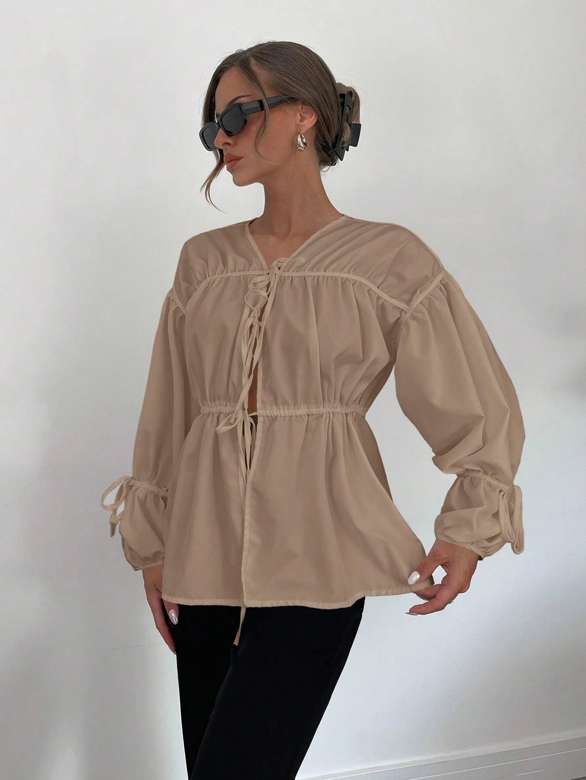 Essnce Women's New Pleated Detail V-Neck Tie Long Sleeve Blouse In White