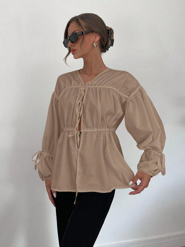 Essnce Women's New Pleated Detail V-Neck Tie Long Sleeve Blouse In White