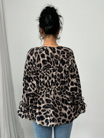 Essnce Women's Popular Leopard Print Shirt, Casual Loose Pleated V-Neck Long-Sleeved Shirt Animal Print Top Autumn Shirt