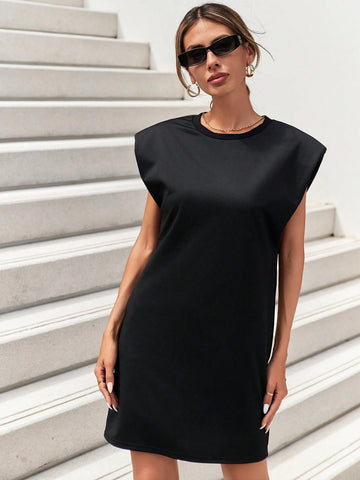 Women's Solid Color Dress With Wide Shoulder Pads