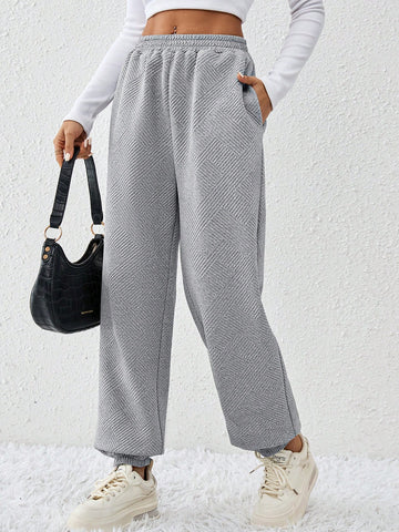 Essnce Women's Solid Color Elastic Waist Cuffed Jogger Pants