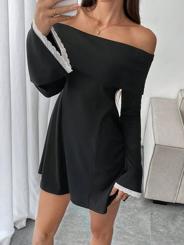 Women's Solid Color Patchwork Off Shoulder Long Sleeve Casual Short Dress